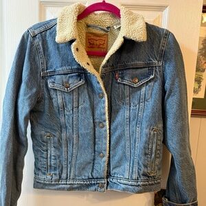 Levi's Blue Jean Jacket with Cream Sherpa Lining